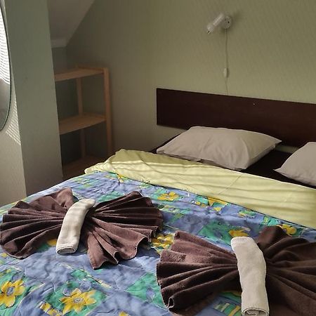 Terve Hostel Pärnu Exteriör bild
