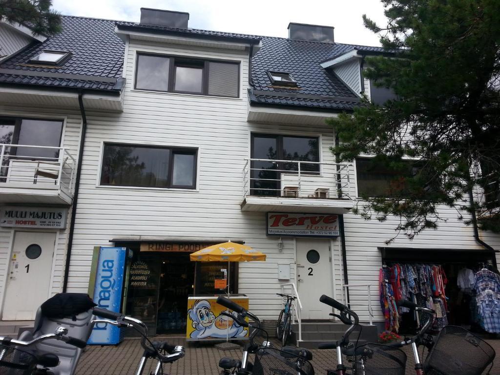 Terve Hostel Pärnu Exteriör bild
