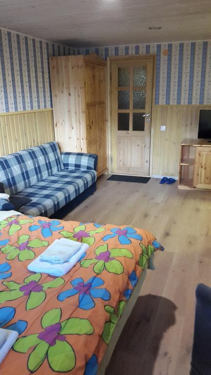 Terve Hostel Pärnu Exteriör bild