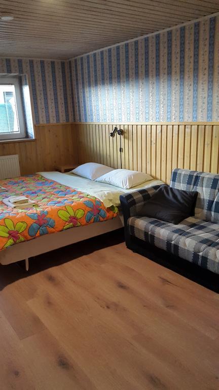 Terve Hostel Pärnu Exteriör bild