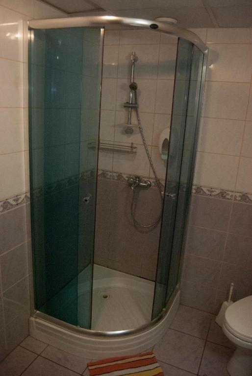 Terve Hostel Pärnu Exteriör bild